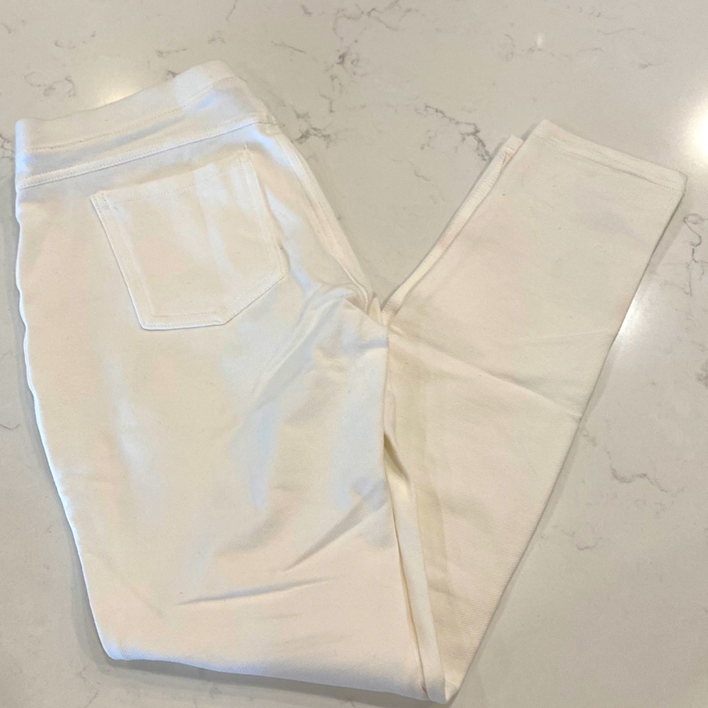 NEW ! White Stretch Joggings Pants